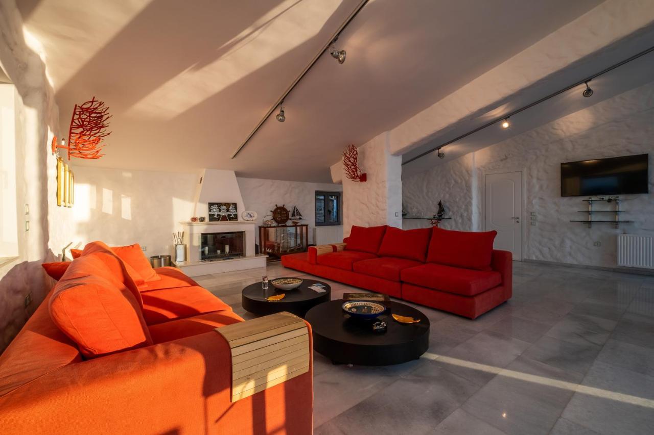 Icarus Luxury Beachfront Villa Gialiskari  Extérieur photo