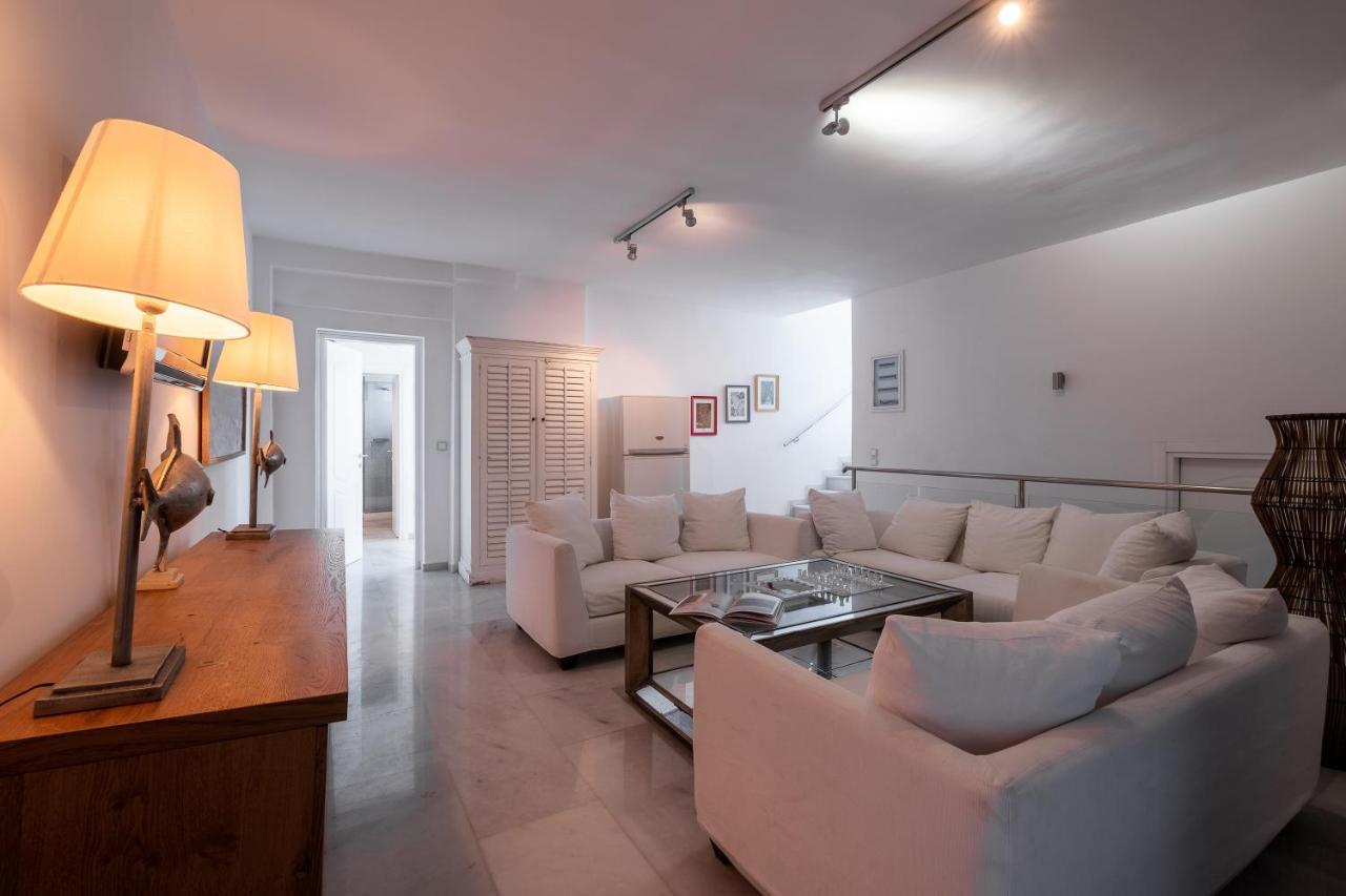Icarus Luxury Beachfront Villa Gialiskari  Extérieur photo