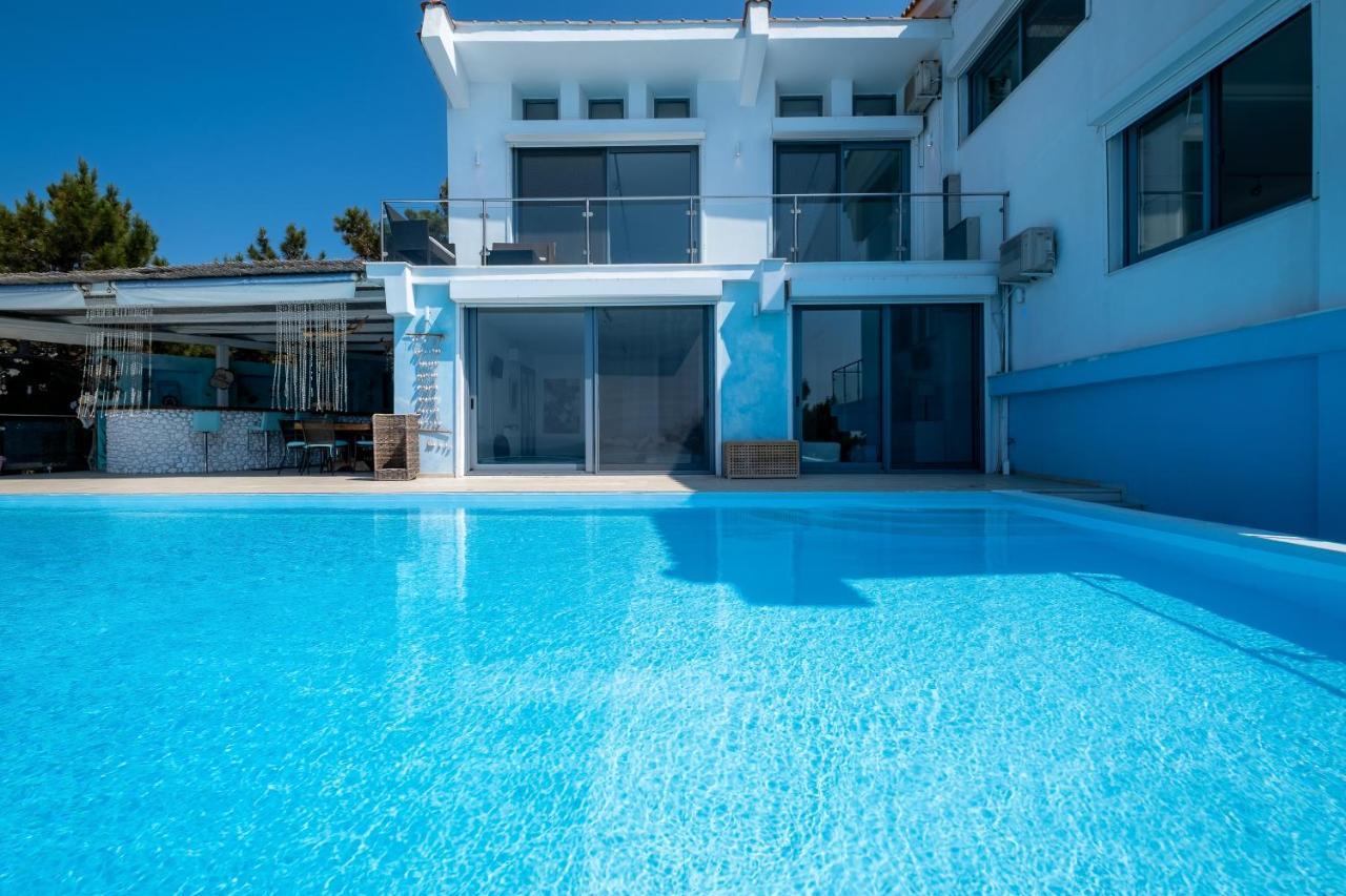Icarus Luxury Beachfront Villa Gialiskari  Extérieur photo